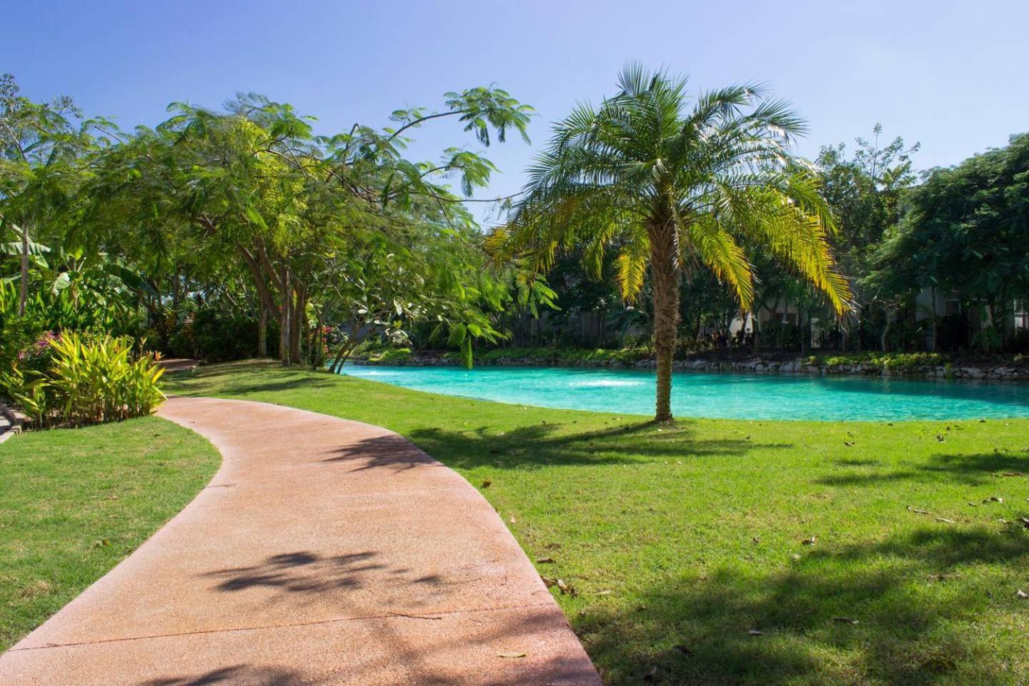 Modern House Surrounded By Nature Mérida Exterior foto